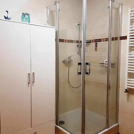 Seefisch, 1 Mit Terrasse * Göhren