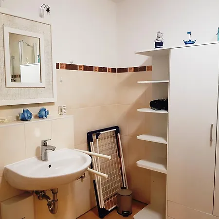 Seefisch, 1 Mit Terrasse * Göhren